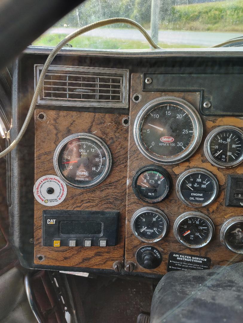 2000 PETERBILT 379 - Image 19